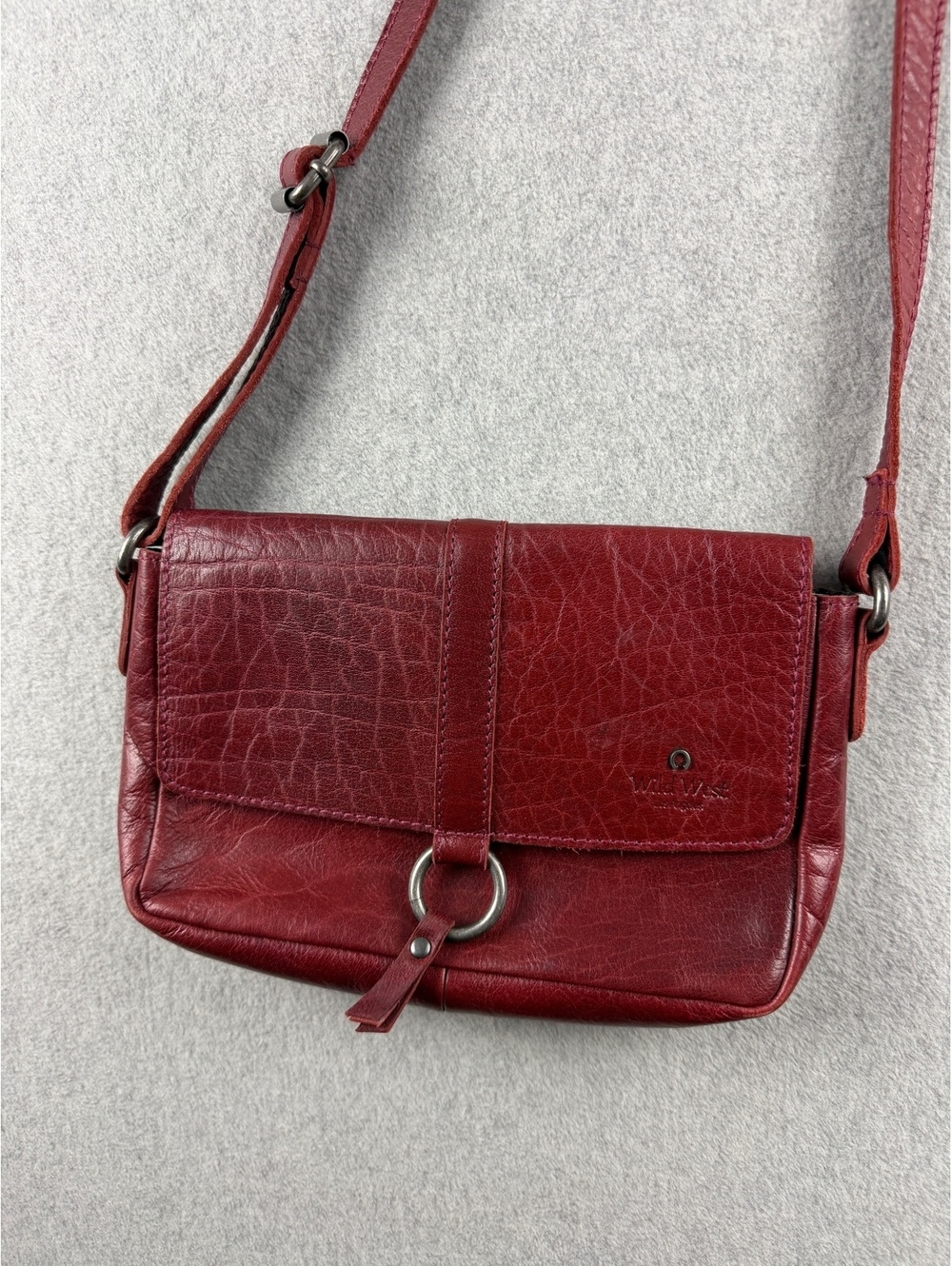 Wild West Los Angeles Burgundy Red Leather Crossbody Bag Plaid Lining